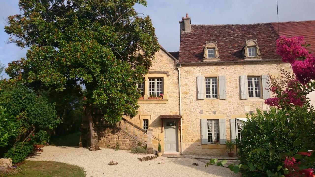 Rue Du Chateau Lalinde Exterior foto