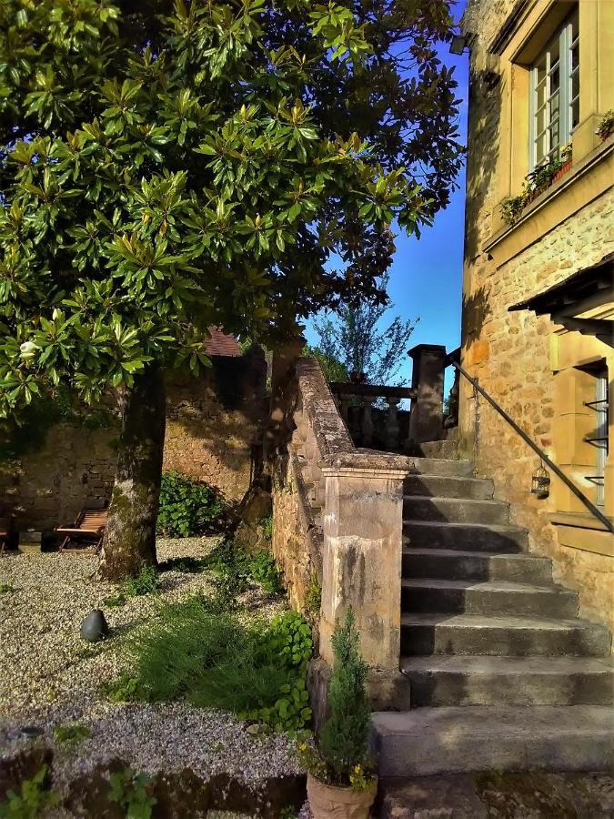Rue Du Chateau Lalinde Exterior foto